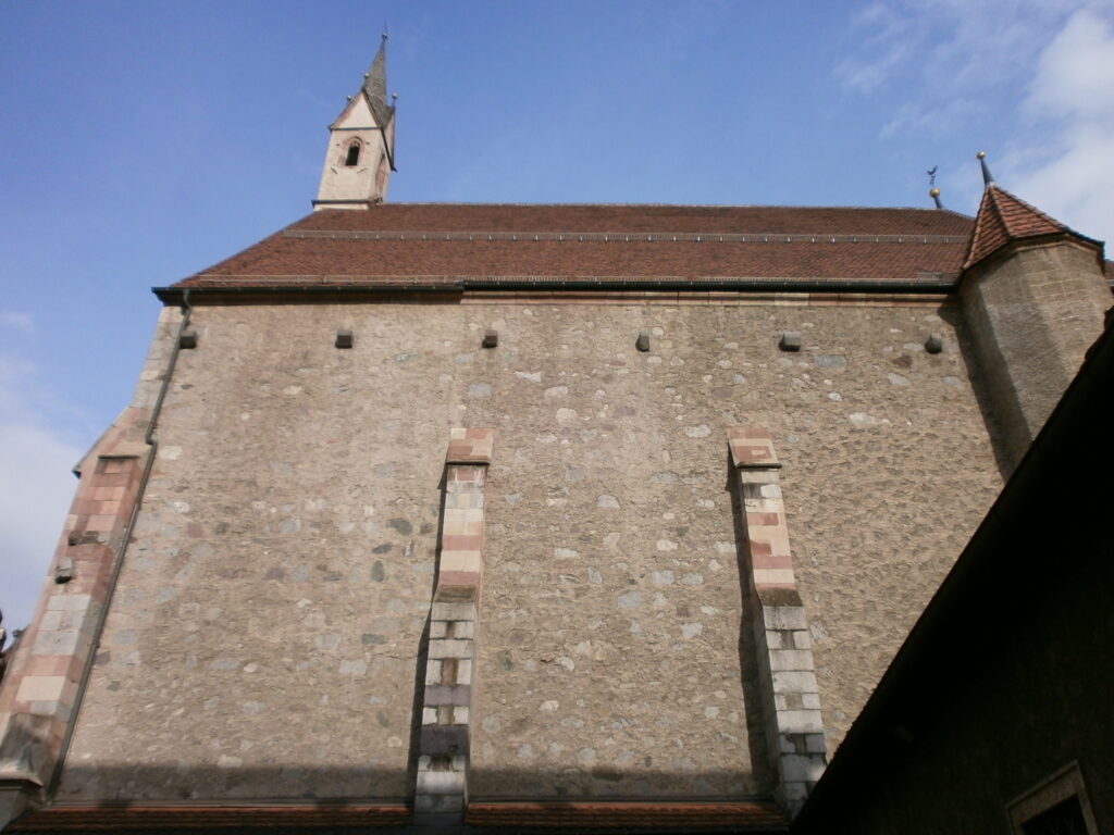 Chiesa vista dal lato sud